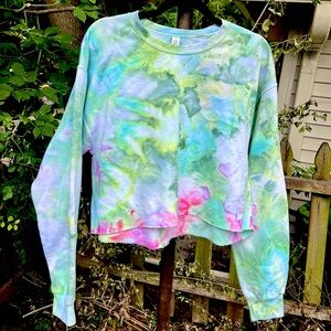 Tie Dye Crop Sweatshirt